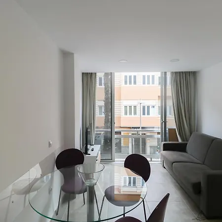 Modern Loft In Las Canteras Beach شقة *